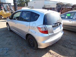 2013 HONDA FIT SILVER 1.5 MT A20139